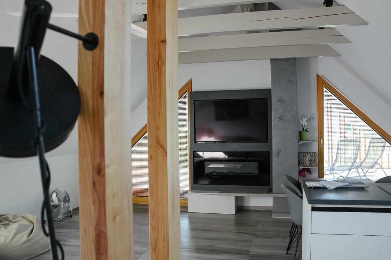Residence Novak ボーヒニ エクステリア 写真